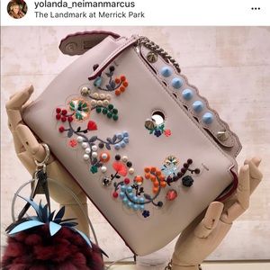 Meet your Posher, Emma